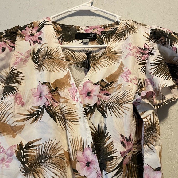 NWT KUT from the Kloth Jamila Wrap Blouse Size Small - Picture 6 of 10